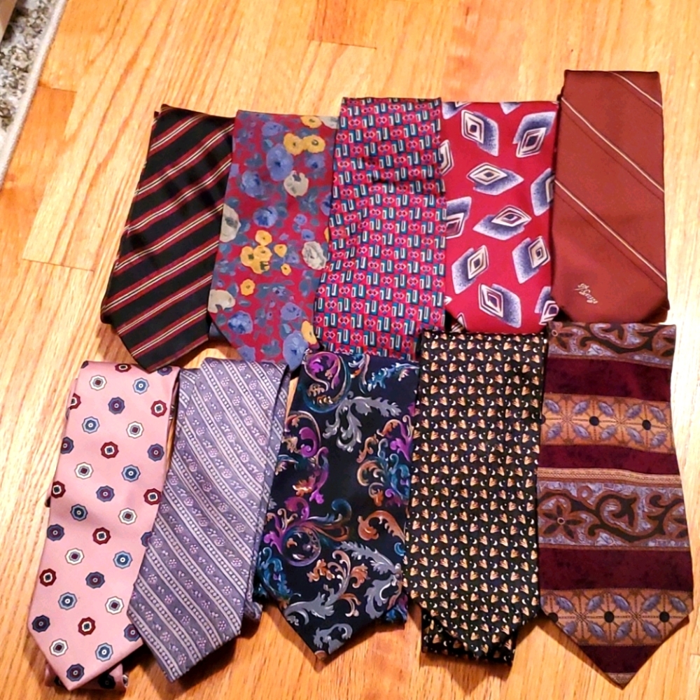 Set of 10 assorted men's ties